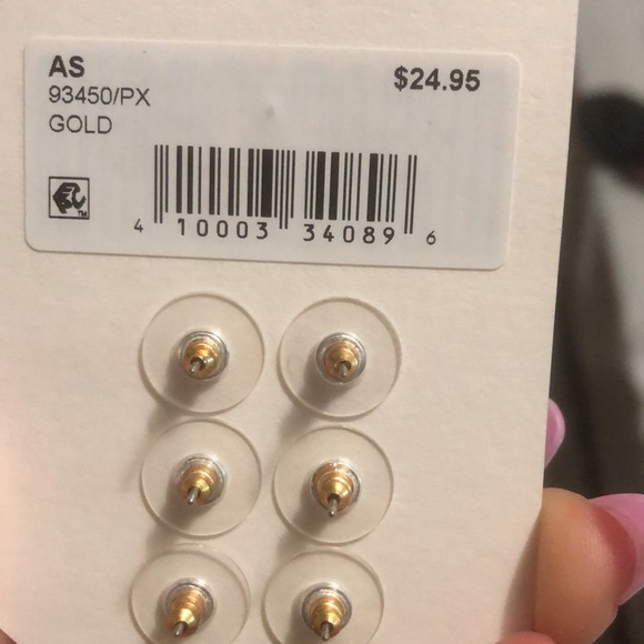 Earrings - Picture 2 of 4